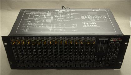 Roland-M-160